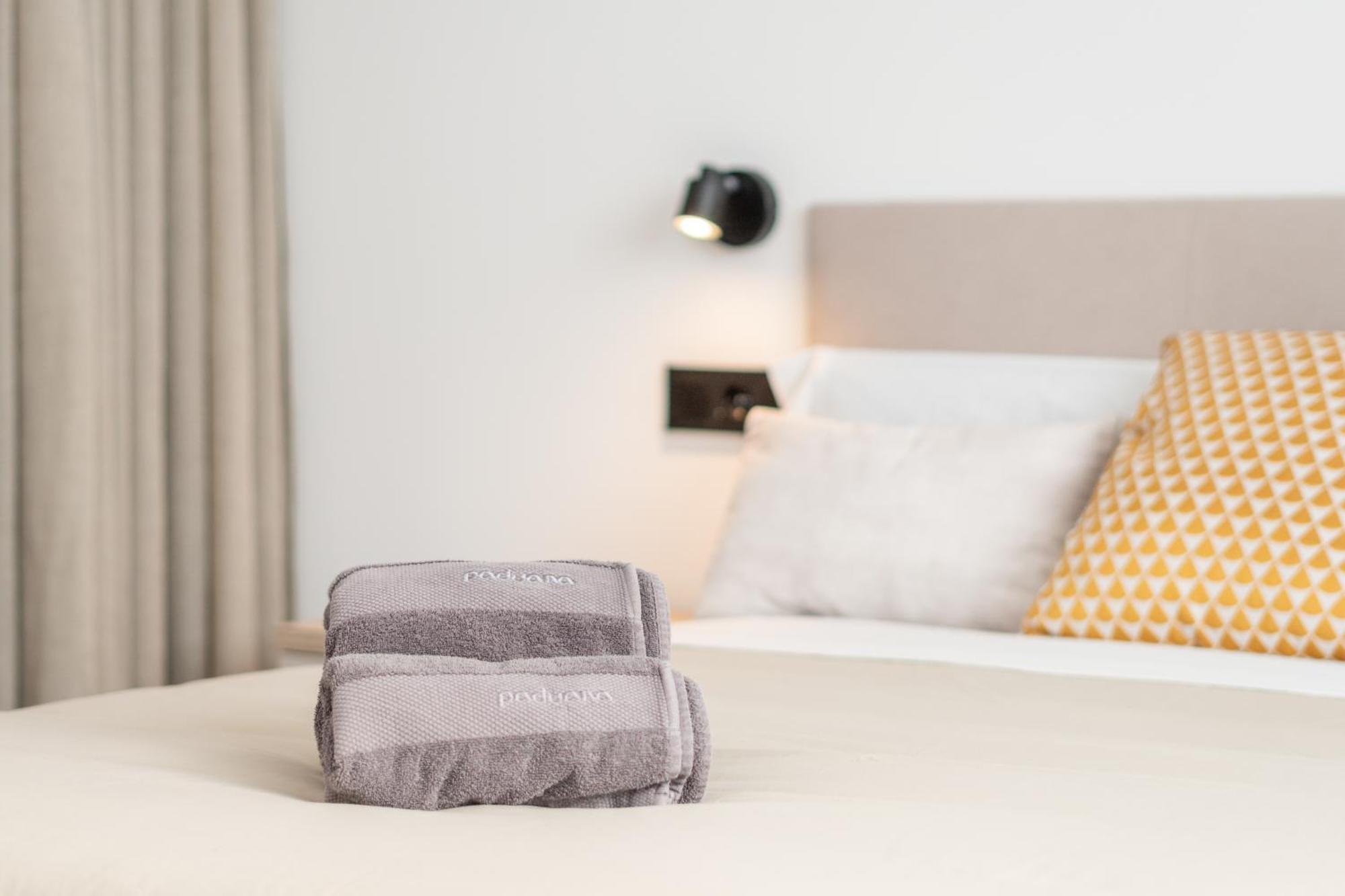 Deluxe - Ciudad De Artes Appartement *